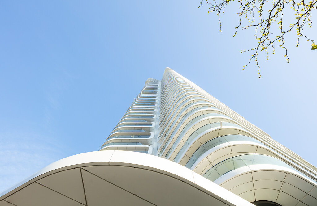 EP04282_Grand_Tower_Frankfurt_AWD